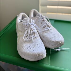 Like new White ASICS sneakers
